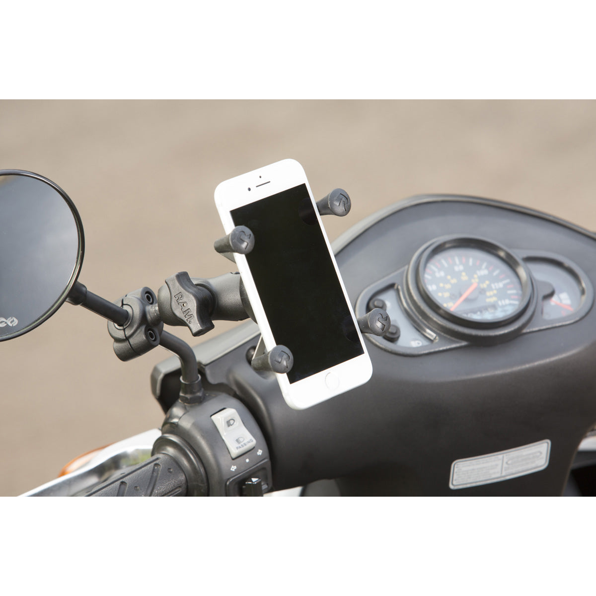 RAM X-Grip® Telefoonhouder met RAM Torque™ Small Rail Base - Korte Arm - RAM Mounts RAM-B-408-37-62-A-UN7U afbeelding 2