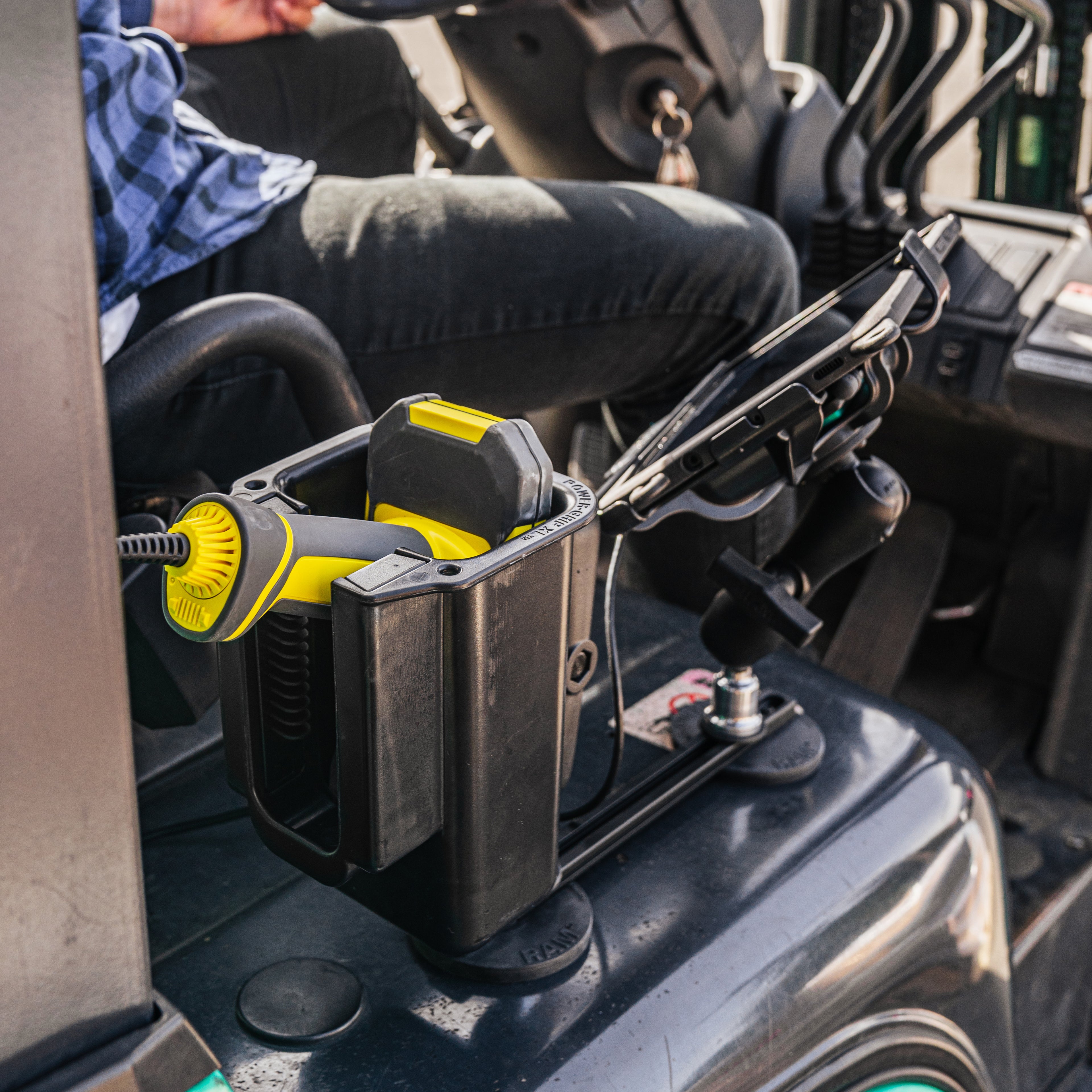 RAM Tough-Track™ met Tough-Mag™ Zware Duty Magneettisch Spoor Systeem - RAM Mounts RAM-TRACK-EXA-9B-MAG88U afbeelding 3