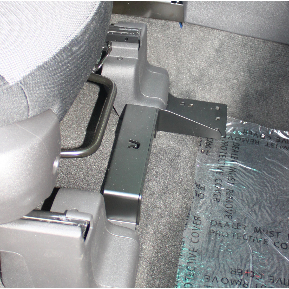RAM No-Drill™ Voertuigbasis voor '14-24 Ford Edge + Meer - RAM Mounts RAM-VB-187 afbeelding 4
