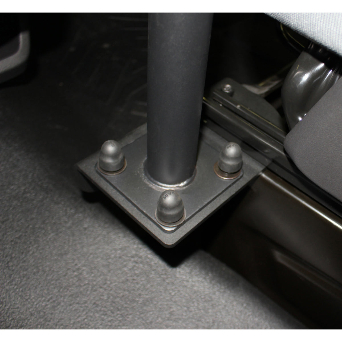RAM No-Drill™ Voertuigbasis voor '14-26 Ford Transit Grote Bestelwagen - RAM Mounts RAM-VB-194 afbeelding 4