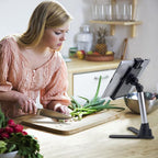 Arkon TAB-STAND2 – voorbeeld van gebruik op tafel – artikel 92220300